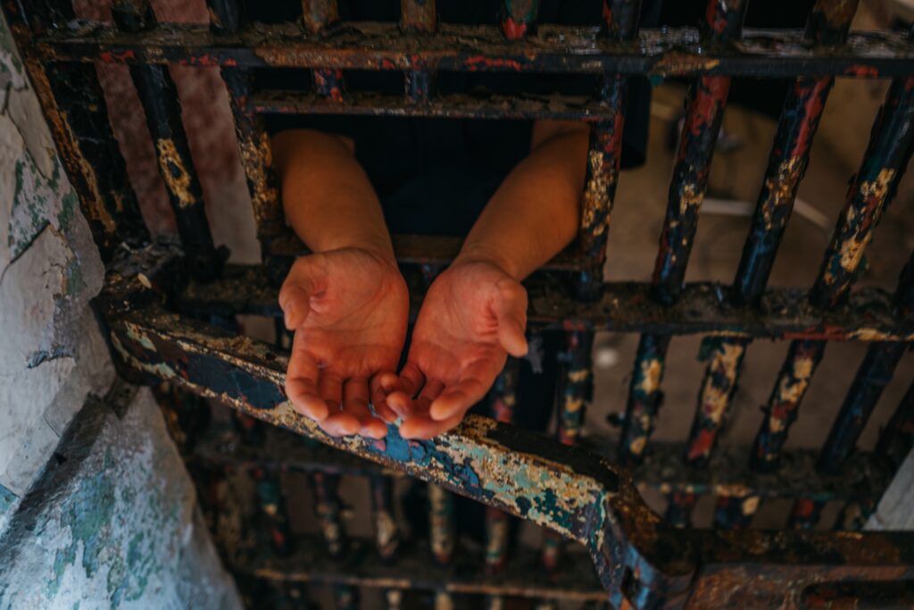 Kerkbode Geopende deure: Christen vervolging