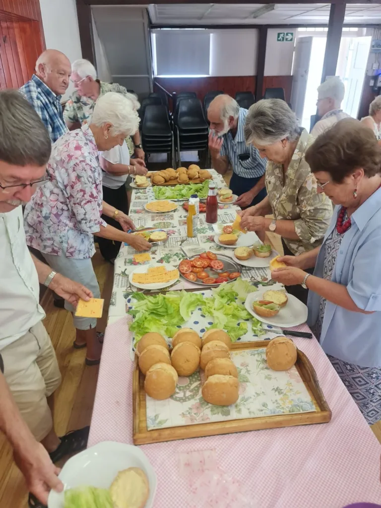 Klub 50 maak musiek NG Kerk Groor-Brakrivier