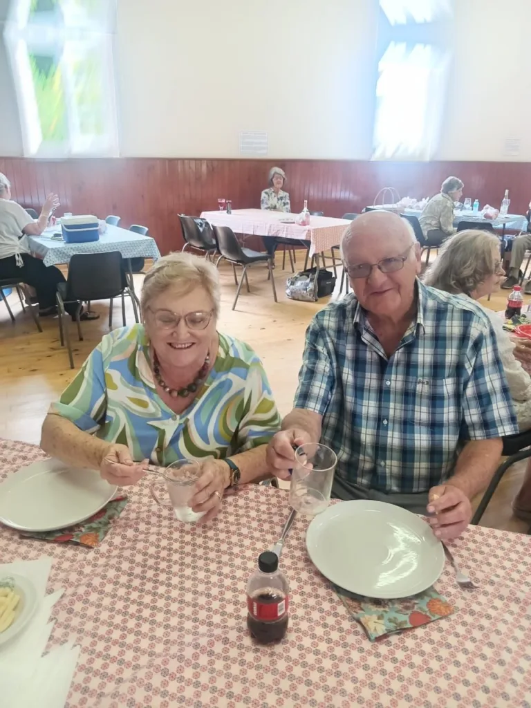 Klub 50 maak musiek NG Kerk Groor-Brakrivier